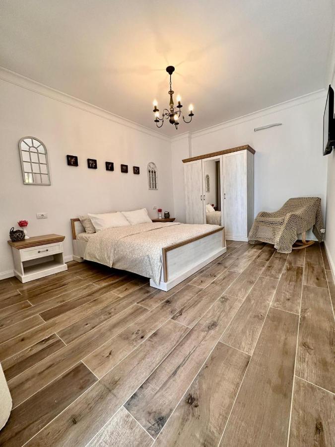 Alma Rezidence Bed & Breakfast ทูร์ดา ภายนอก รูปภาพ