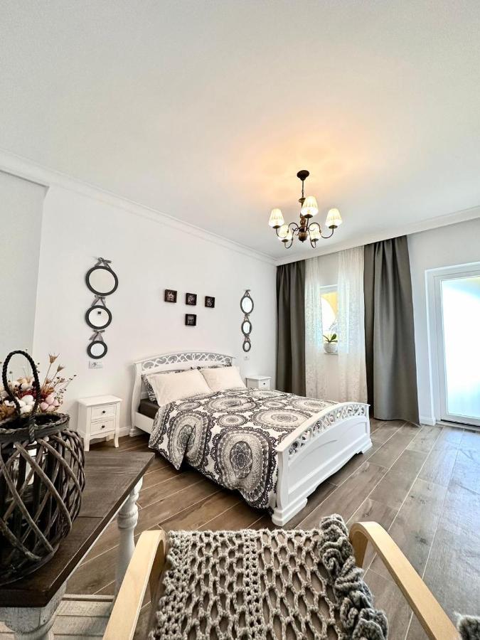 Alma Rezidence Bed & Breakfast ทูร์ดา ภายนอก รูปภาพ