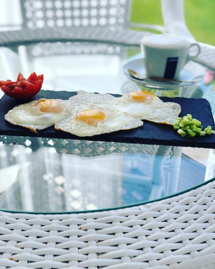 Alma Rezidence Bed & Breakfast ทูร์ดา ภายนอก รูปภาพ